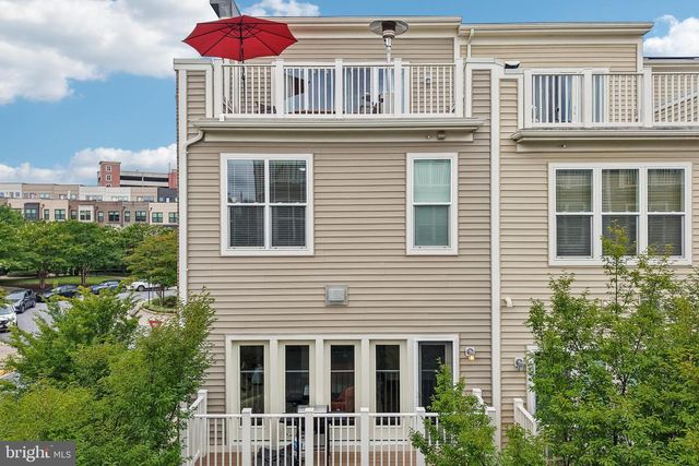918 KING FARM BLVD, Rockville, MD 20850