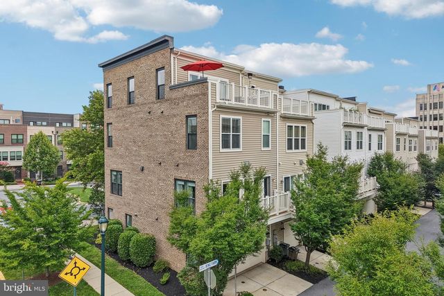 918 KING FARM BLVD, Rockville, MD 20850