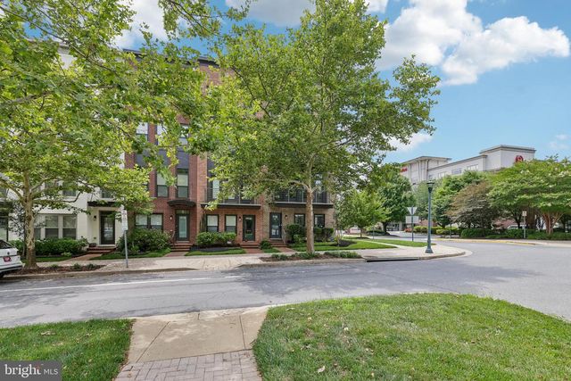 918 KING FARM BLVD, Rockville, MD 20850