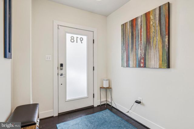 918 KING FARM BLVD, Rockville, MD 20850