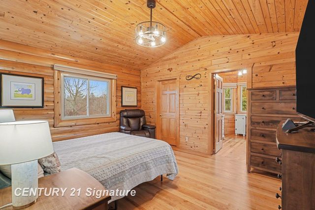 3826 Buzzell Road, Grout Twp, MI 48624