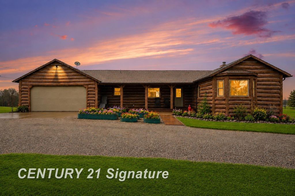 3826 Buzzell Road, Grout Twp, MI 48624