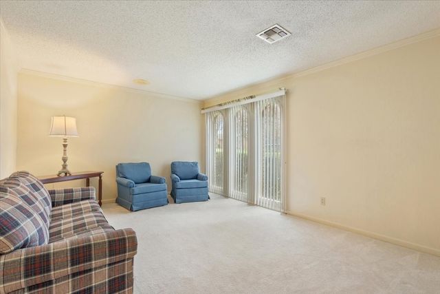 120 Wooded Crest Drive, Woodway, TX 76712