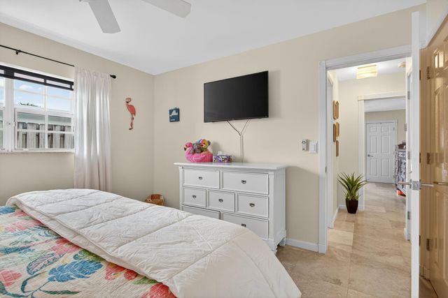 2534 SE 14th Street, Pompano Beach, FL 33062