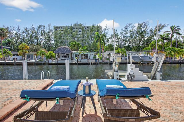 2534 SE 14th Street, Pompano Beach, FL 33062