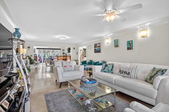 2534 SE 14th Street, Pompano Beach, FL 33062
