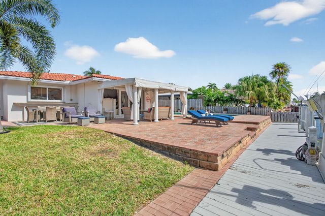 2534 SE 14th Street, Pompano Beach, FL 33062