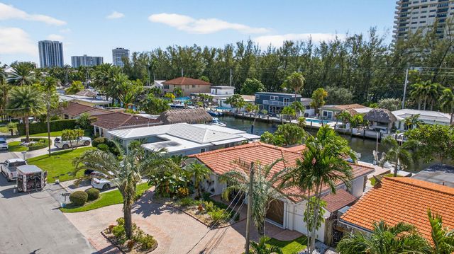 2534 SE 14th Street, Pompano Beach, FL 33062