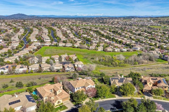 6030 Palermo Way, El Dorado Hills, CA 95762