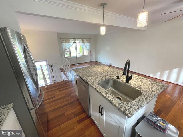 5597 SHANNON CT, Woodbridge, VA 22193