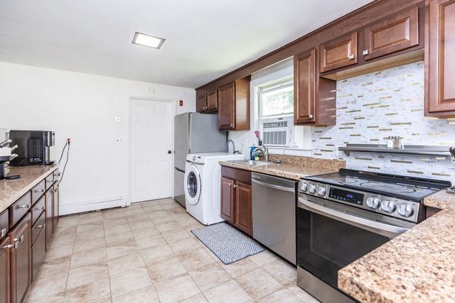 8 Andover Road, Beverly, MA 01915