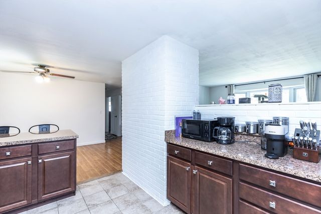 8 Andover Road, Beverly, MA 01915
