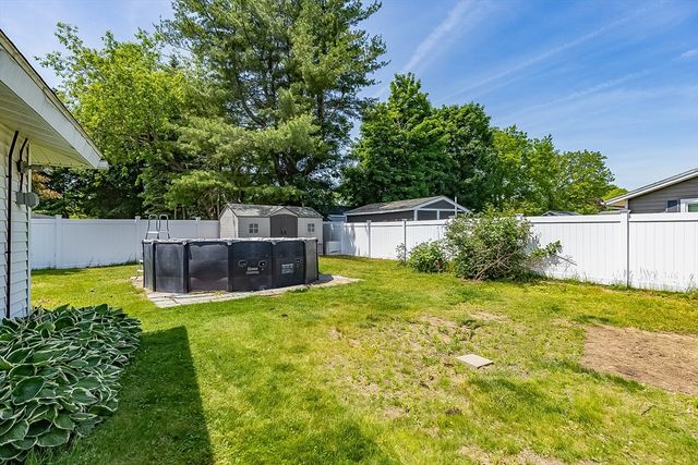 8 Andover Road, Beverly, MA 01915