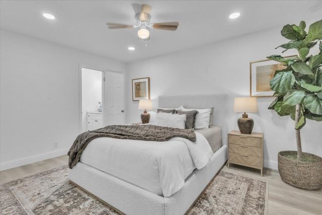 24 W Pardee Ln, Stockton, CA 95207