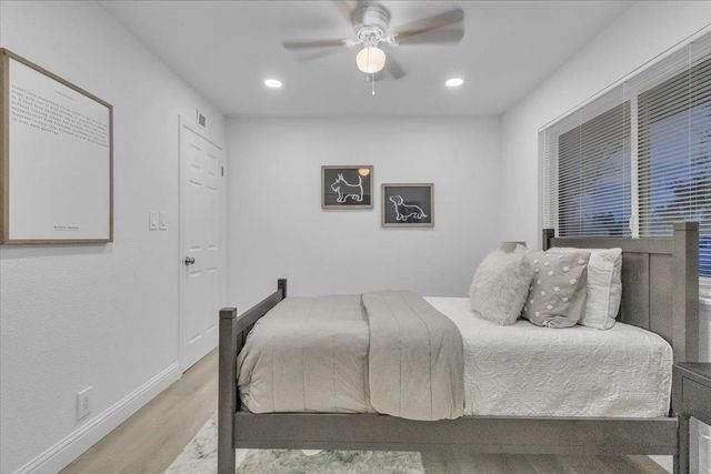 24 W Pardee Ln, Stockton, CA 95207