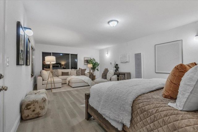 24 W Pardee Ln, Stockton, CA 95207