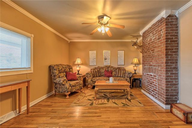 8005 Hayward St, Hempfield Twp, PA 15691