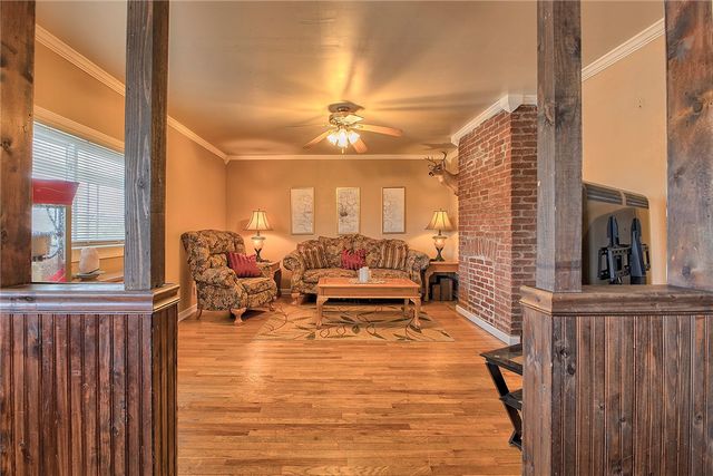 8005 Hayward St, Hempfield Twp, PA 15691