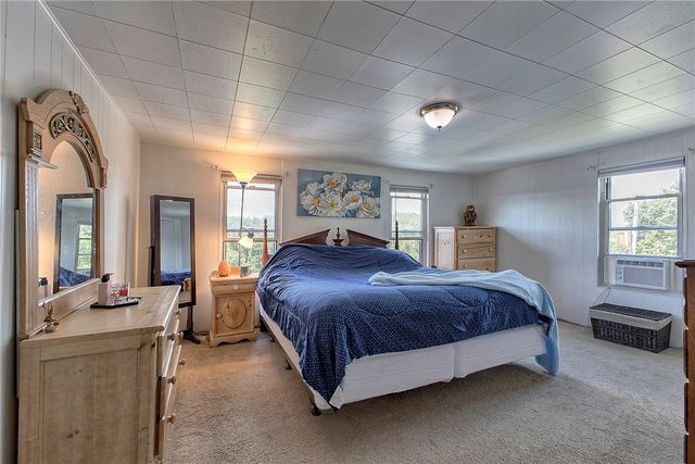 8005 Hayward St, Hempfield Twp, PA 15691