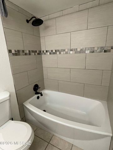 822 S Langley Ave Unit 207, Tucson, AZ 85710