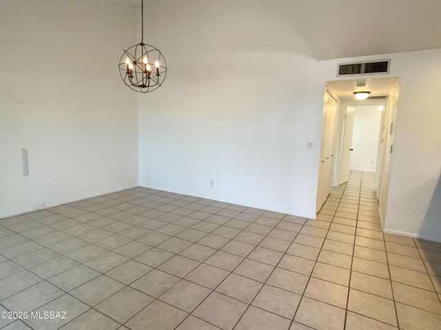 822 S Langley Ave Unit 207, Tucson, AZ 85710