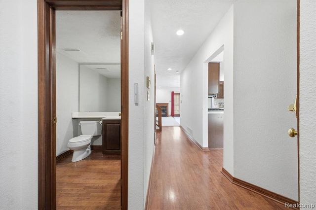 3338 Breckland Court, Ann Arbor, MI 48108