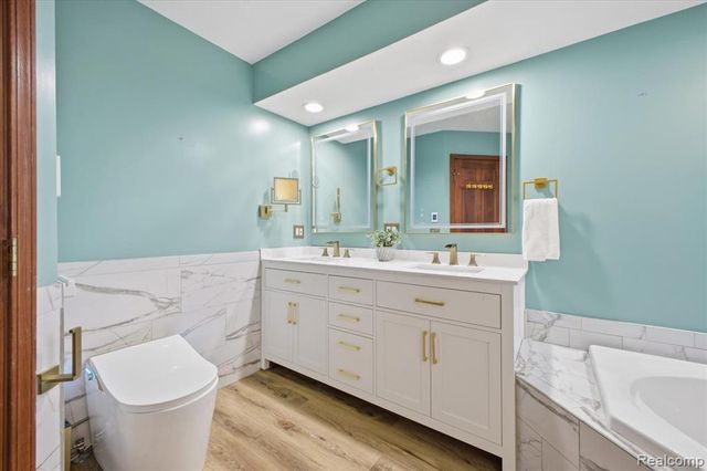 3338 Breckland Court, Ann Arbor, MI 48108