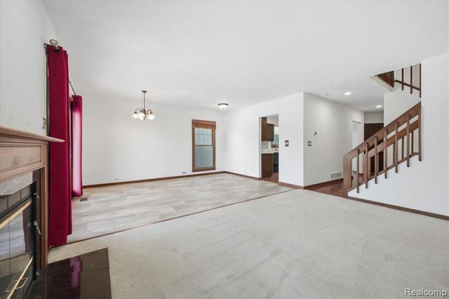 3338 Breckland Court, Ann Arbor, MI 48108