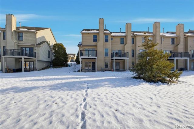 3338 Breckland Court, Ann Arbor, MI 48108