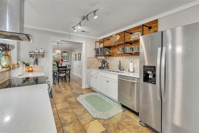 4004 Riverside Drive, Brunswick, GA 31520