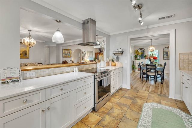 4004 Riverside Drive, Brunswick, GA 31520