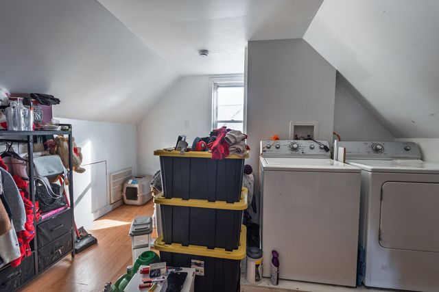 5239 S Troy Street, Chicago, IL 60632