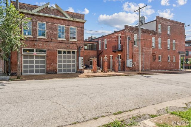 2900 Indiana Avenue 3, St Louis, MO 63118