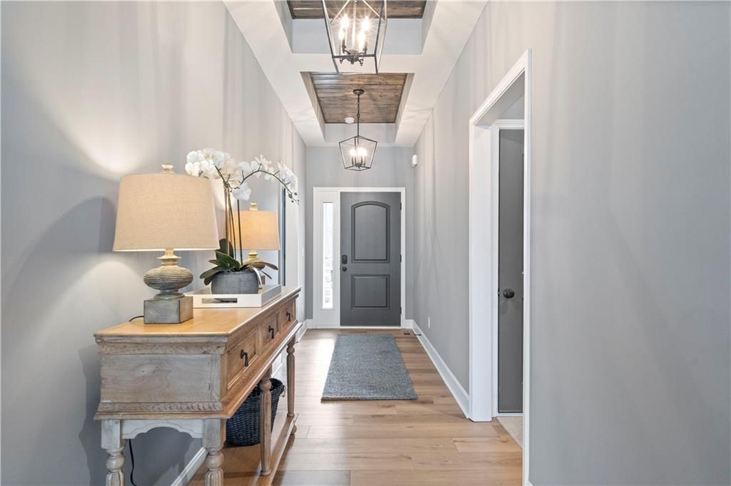 119 NW Mulberry Court, Blue Springs, MO 64014