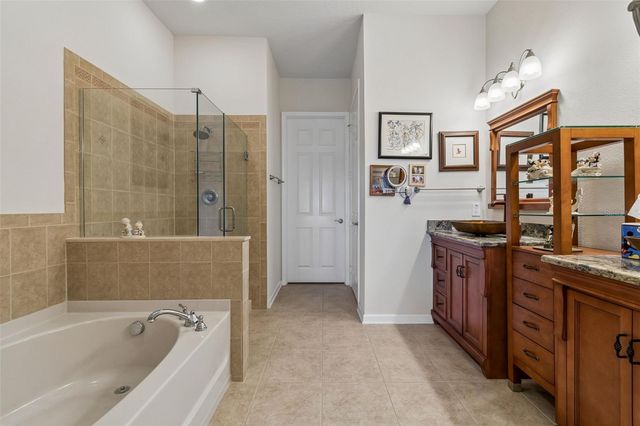 7903 SEMINOLE BOULEVARD 2401, Seminole, FL 33772