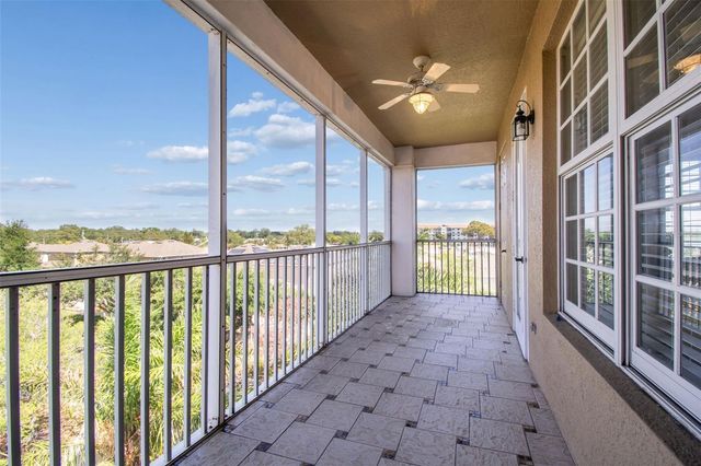7903 SEMINOLE BOULEVARD 2401, Seminole, FL 33772