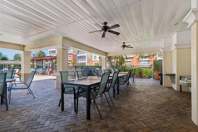 7903 SEMINOLE BOULEVARD 2401, Seminole, FL 33772