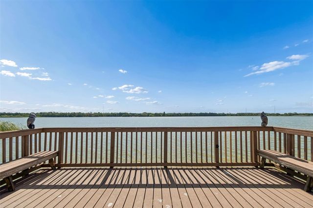 7903 SEMINOLE BOULEVARD 2401, Seminole, FL 33772
