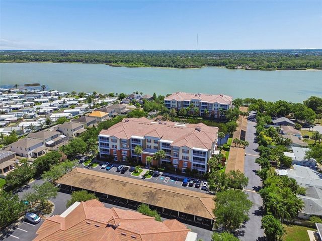 7903 SEMINOLE BOULEVARD 2401, Seminole, FL 33772