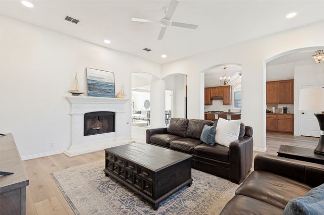 9037 Chardin Park Drive, Fort Worth, TX 76244