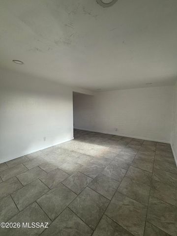 2535 E Parkside Drive, Tucson, AZ 85713