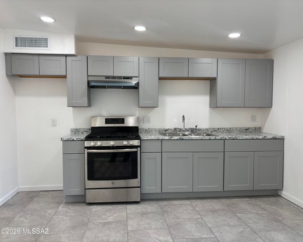 2535 E Parkside Drive, Tucson, AZ 85713