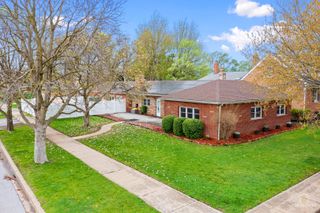 3850 W 93rd Street, Evergreen Park, IL 60805