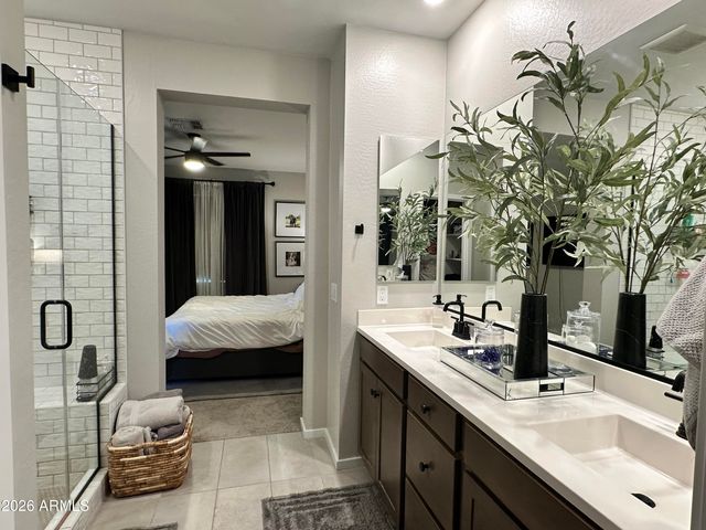4601 S RENAISSANCE Drive 101, Gilbert, AZ 85297