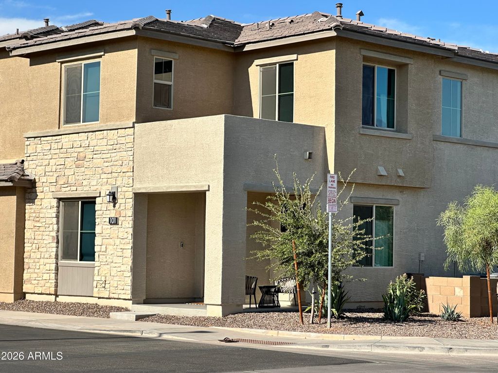 4601 S RENAISSANCE Drive 101, Gilbert, AZ 85297 — photo 2