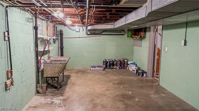 426 Dorchester Road, Akron, OH 44320