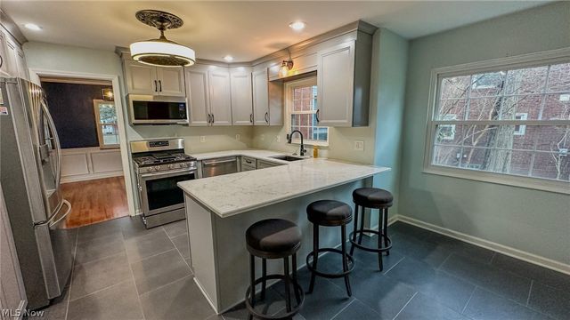 426 Dorchester Road, Akron, OH 44320