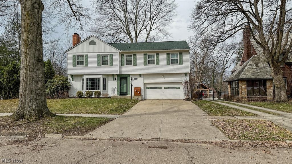 426 Dorchester Road, Akron, OH 44320