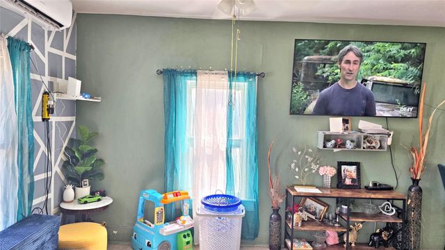 5217 Kansas Street, Houston, TX 77007