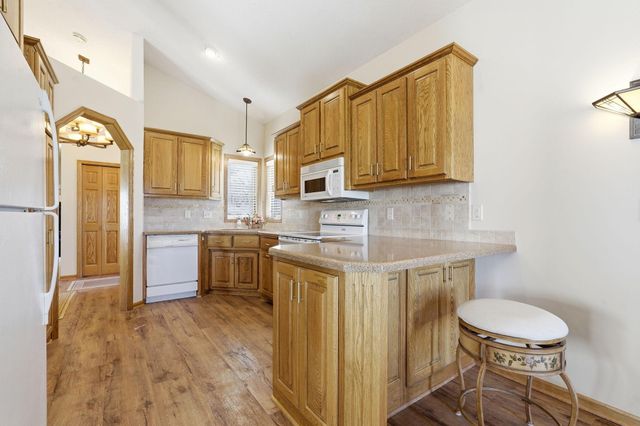 75 141st Lane NW, Andover, MN 55304